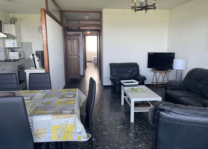 Face Climatise Avec Parking Au Grau-du-roi - Fr-1-731-141 Apartman